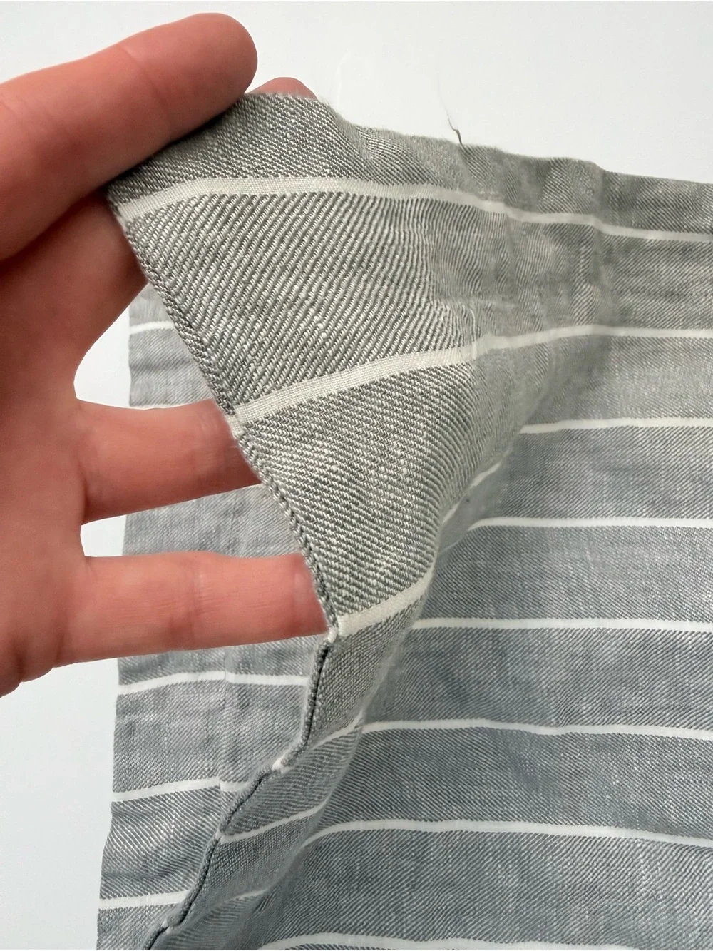 POTTERY BARN Belgian Flax Linen Striped King Sham - Gray & White